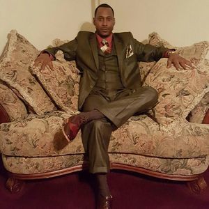 Meet your Posher, Ray